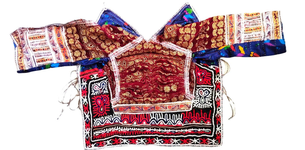 Upcycled Rabari Embroidered Velvet Choli Blouse – Vintage Kutch Tribal Textile Top